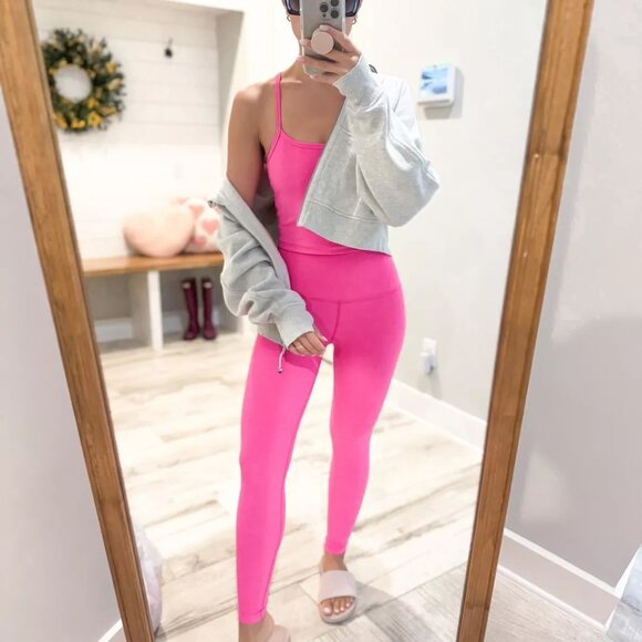 Beyond Yoga Spacedye Slim Racerback Cropped Tank Electric Pink - Picture 1 of 6